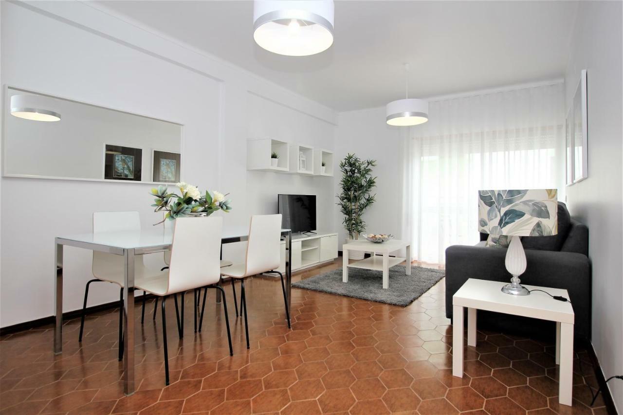 Apartamentos Gaivota Holidays Nazaré Eksteriør billede